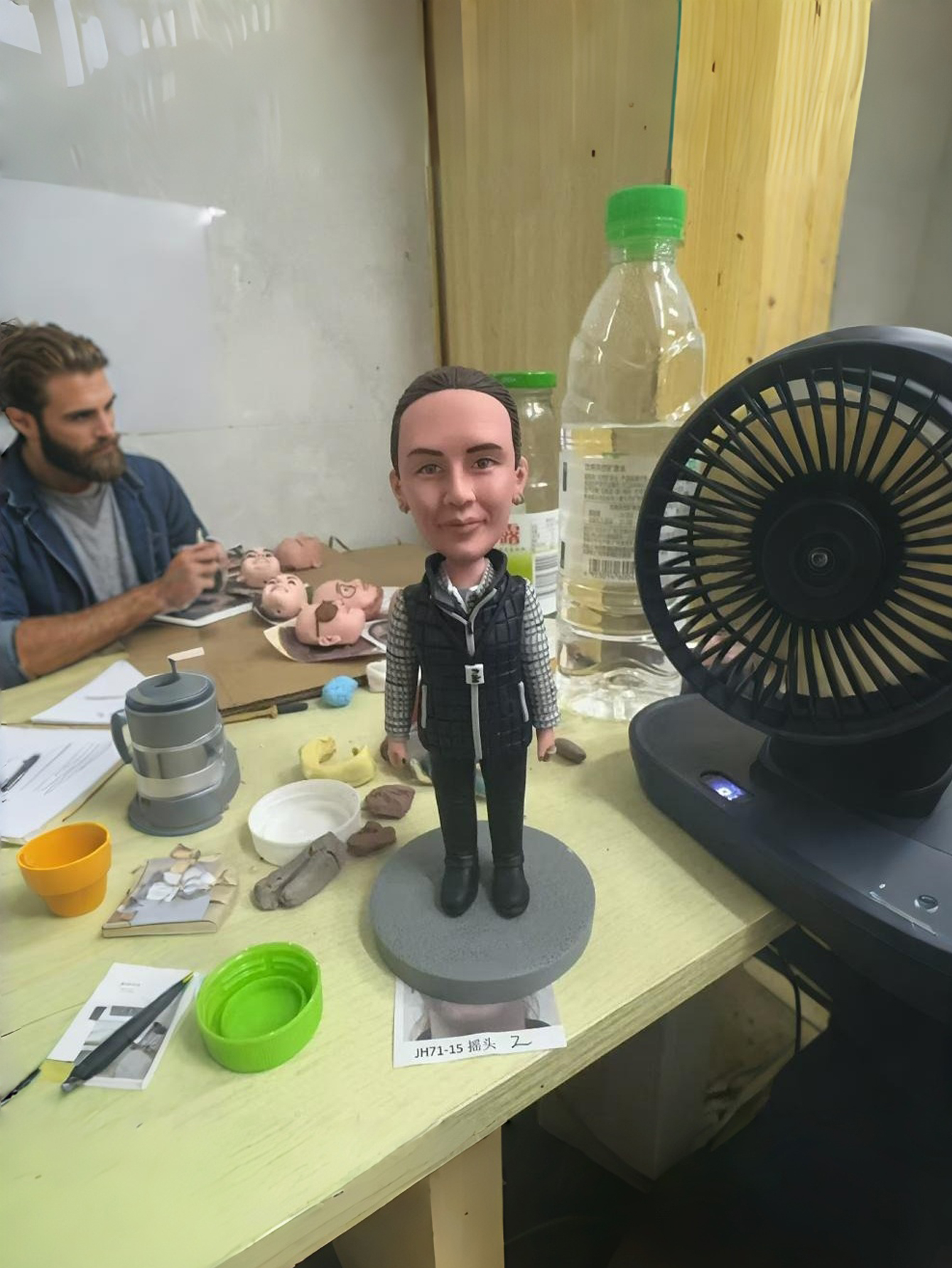 Custom Cartoon Clay Bobblehead Dolls, Wobble Dolls, Your Personalized Figurines